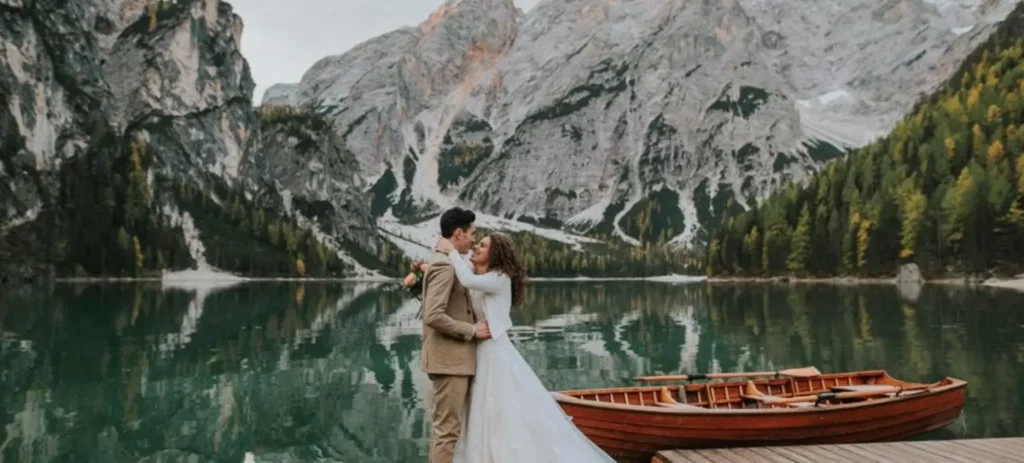 Elope In The Dolomites: The Ultimate Sunrise Elopement Guide To The Italian Alps (2026) 3 Elopements In The Dolomites