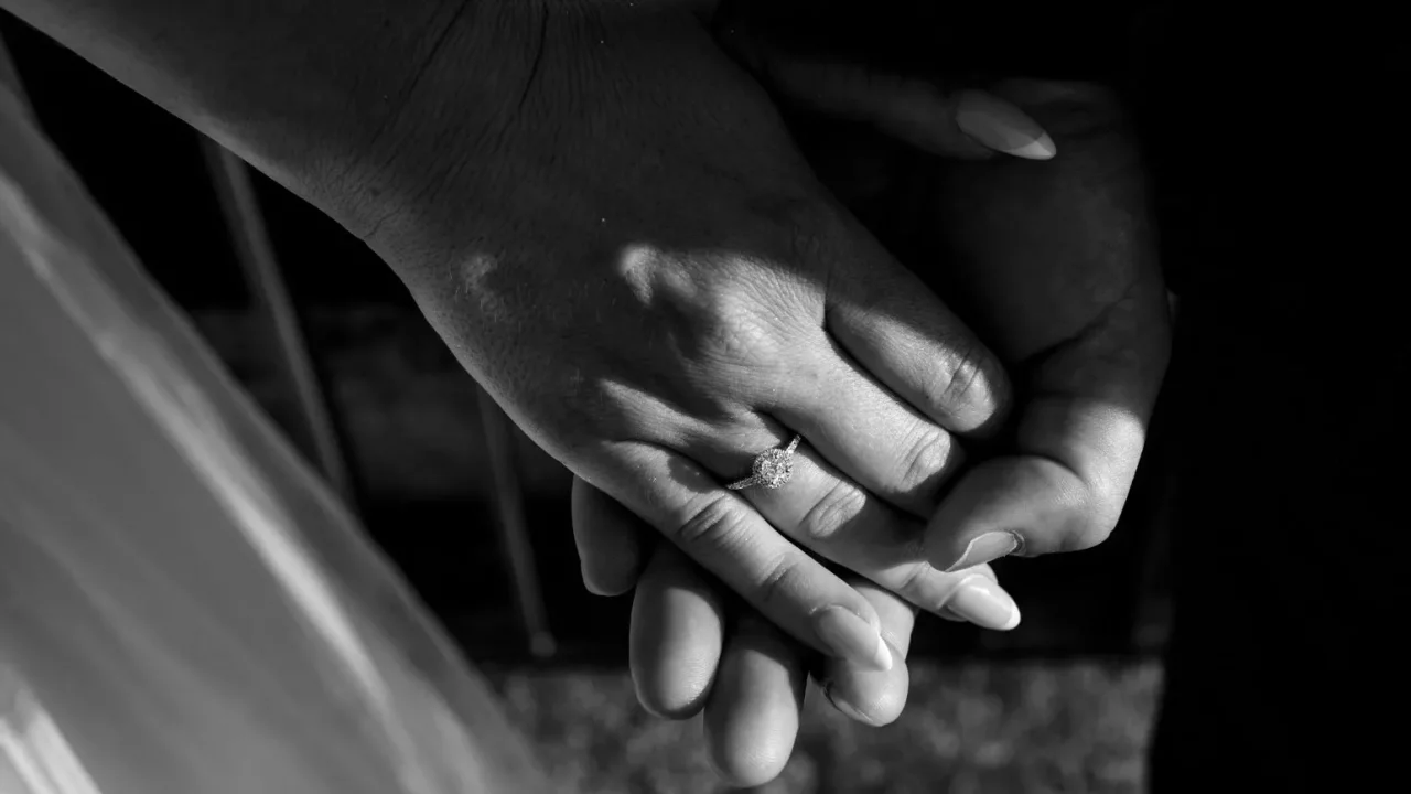 Elope in Sicily_16_9