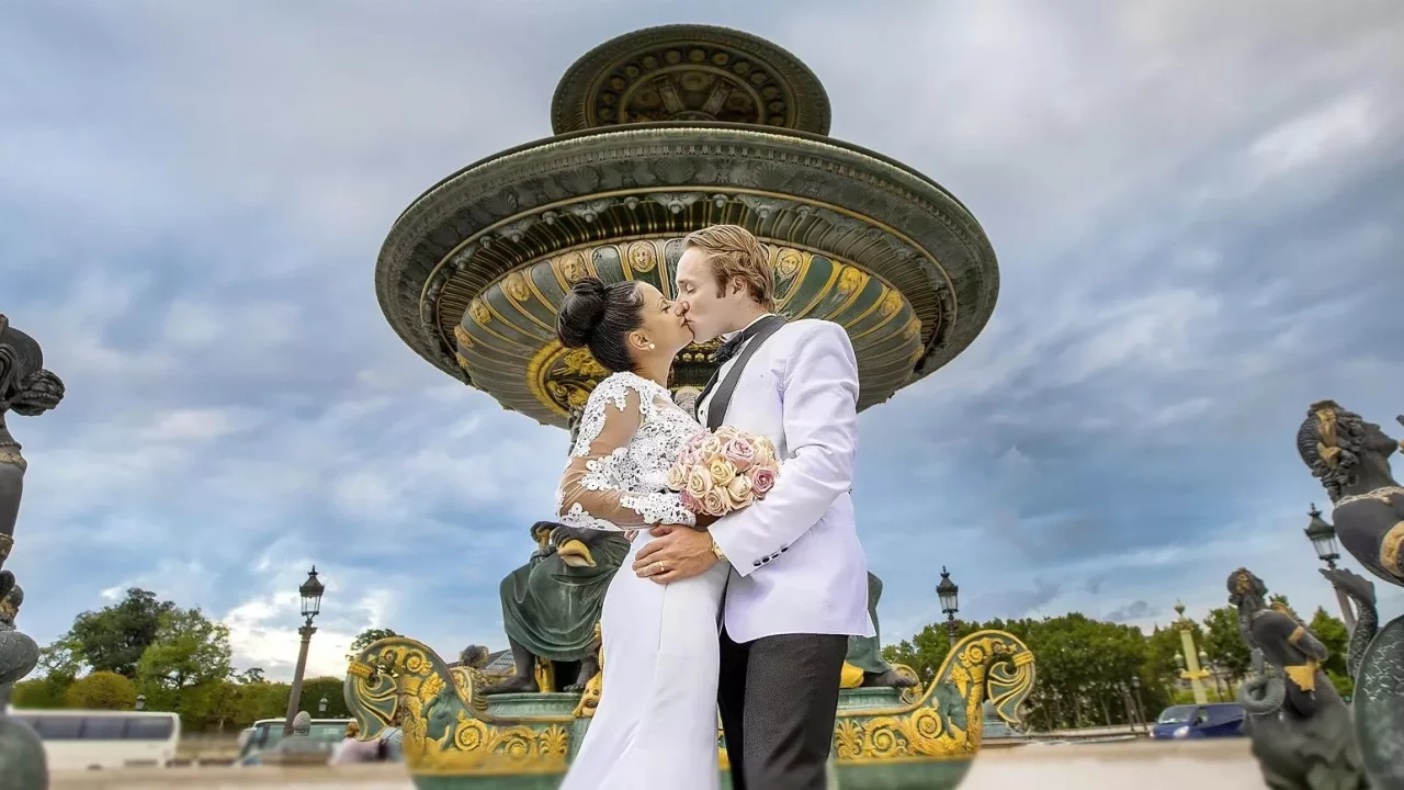 Elope in France All-inclusive Elopement in Paris – 2