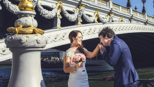 Elopement in Paris France