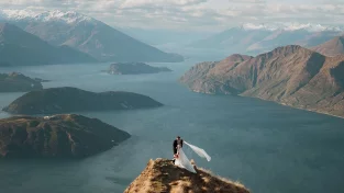 Elope in Queenstown | Heli Elopement in New Zealand