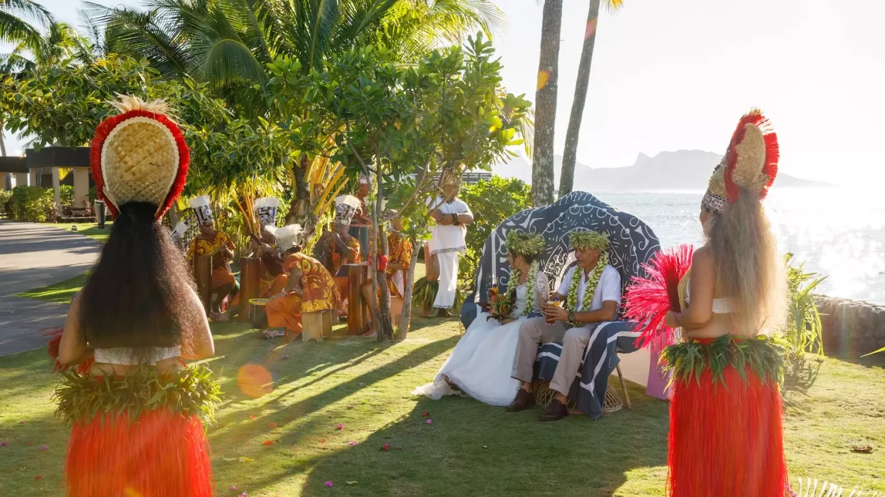 Tahiti Wedding Package Ceremony_16_9