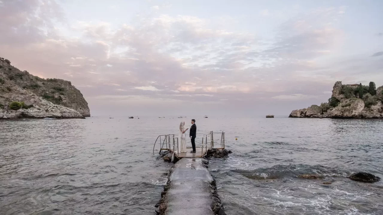 Elope in Sicily 4_16_9