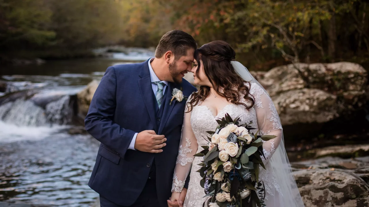 Tennessee Elopement Package United States_16_9