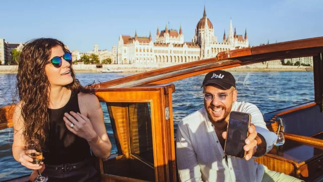 Budapest Wedding and Boatride - Elope to Europe | Hungary