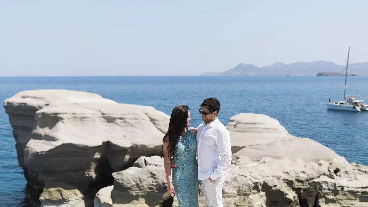 greece-elopement-milos-wedding