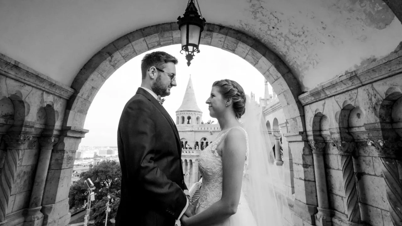 destination-wedding-hungary-elope-to-budapest