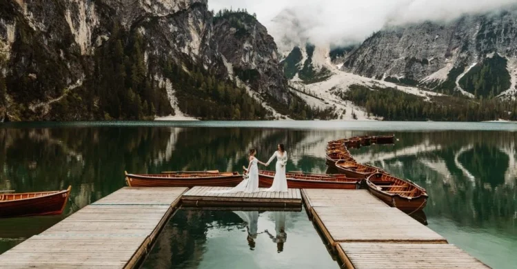 Lago di Braies Elopement Package | Italy