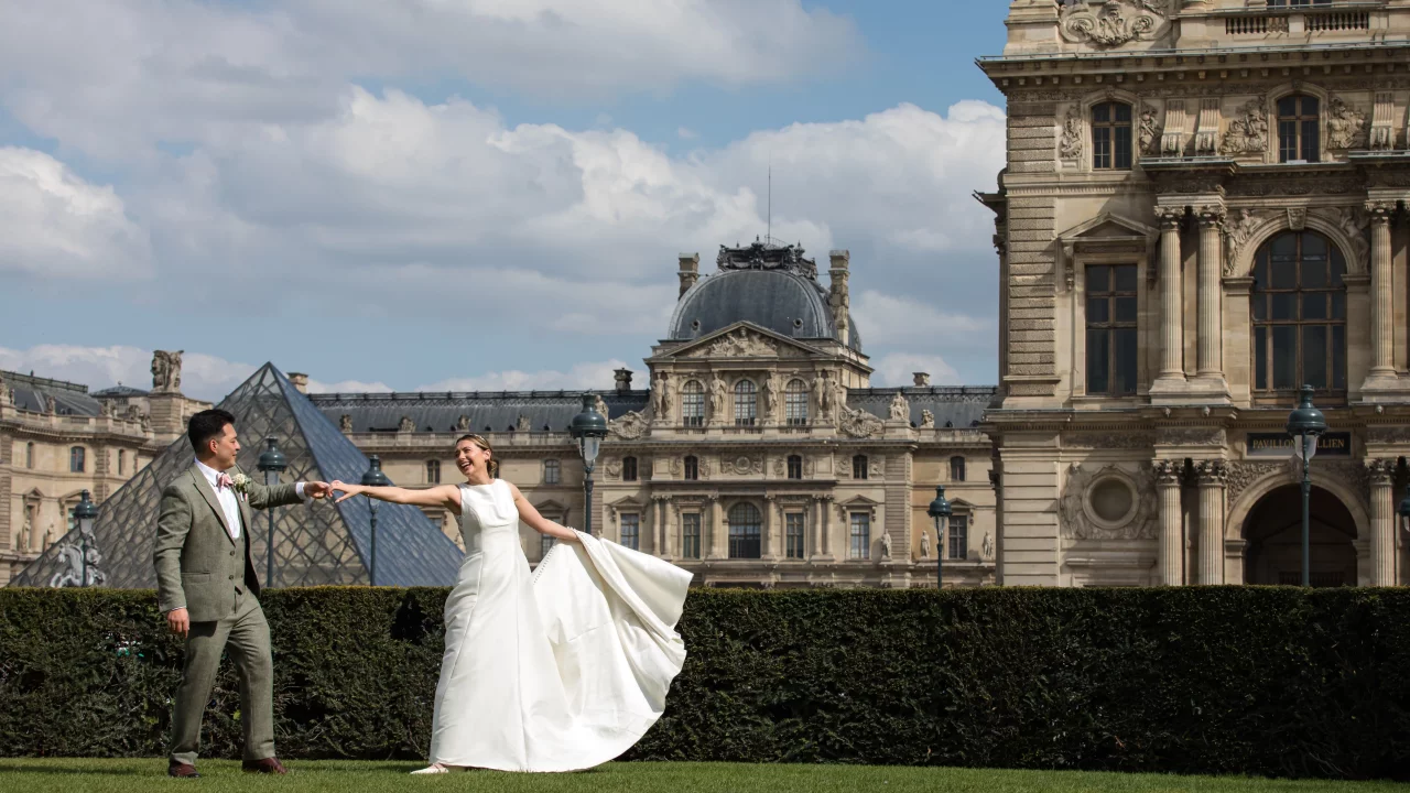 Paris Eiffel Tower Wedding Package France_16_9