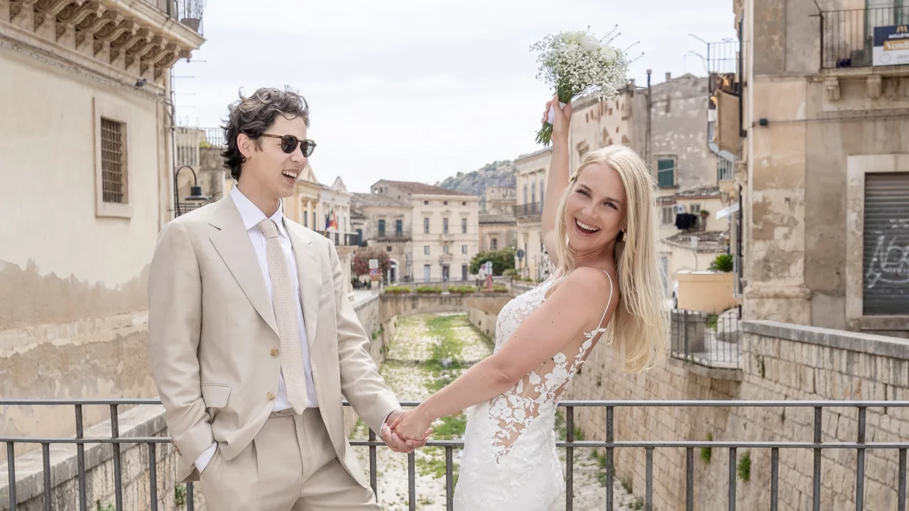 Beach Wedding Elopement Package Sicily Italy_16_9
