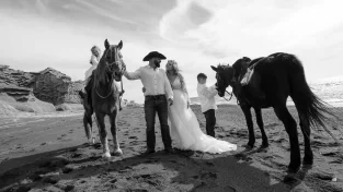Romantic Elopement in Santorini | Greece
