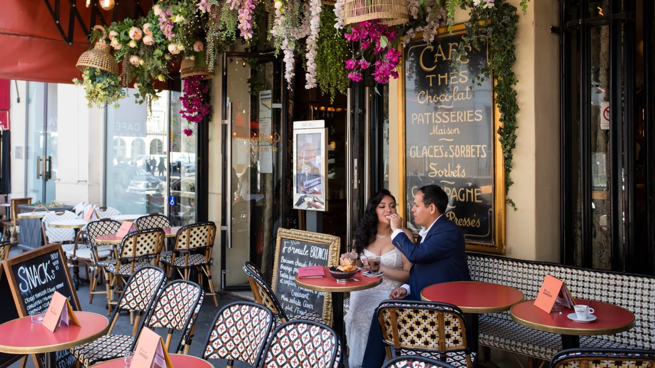 Get Married Paris France_16_9