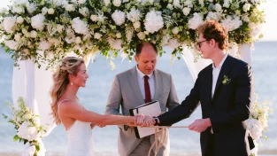 Elopement in Mykonos | Greece