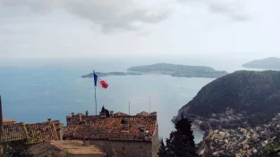 French Riviera Elopement Package at Èze