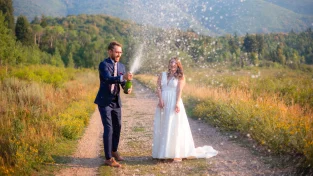 Elopement Package in Saint-Tropez | Vineyard and Sunset Boat Ride