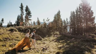 Colorado Adventure Wedding - Alpine Lake Hiking Elopement