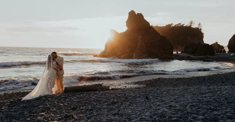 Ruby Beach Elopement | Seattle | Washington