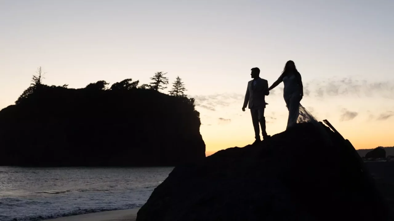 beach elopement package washington ruby beach seattle adventure wedding