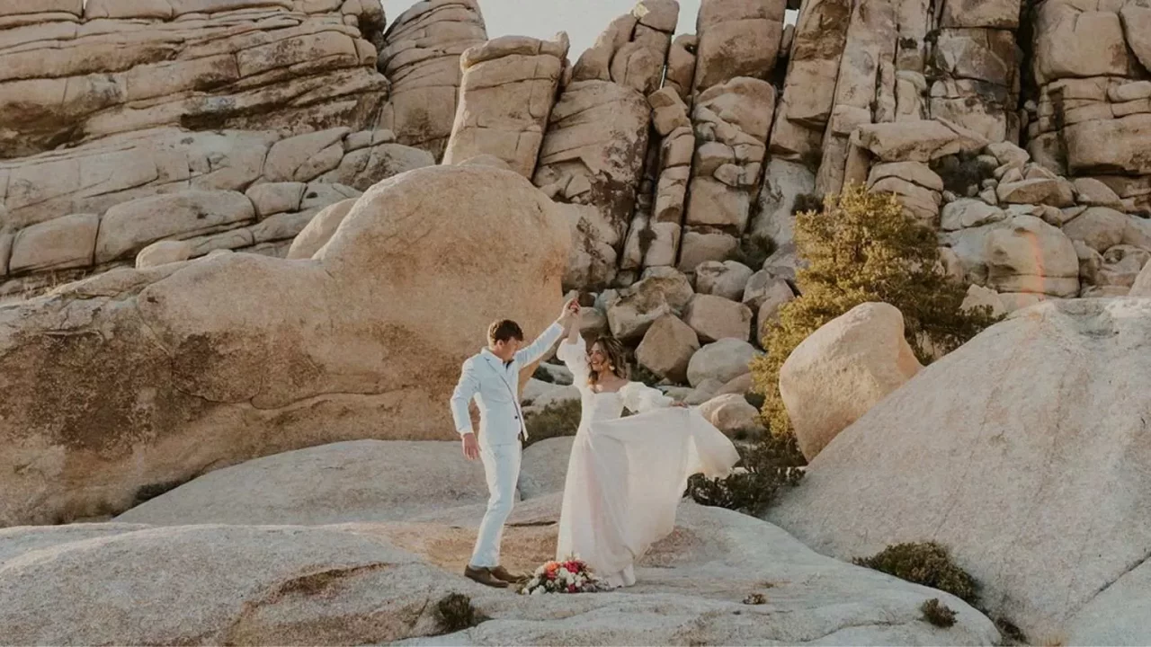 joshua tree elopement in california