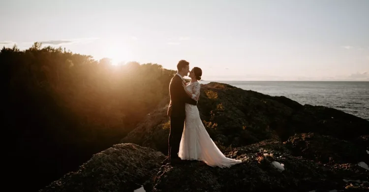 Elope to Michigan’s Upper Peninsula | Lake Superior Elopement with Stargazing