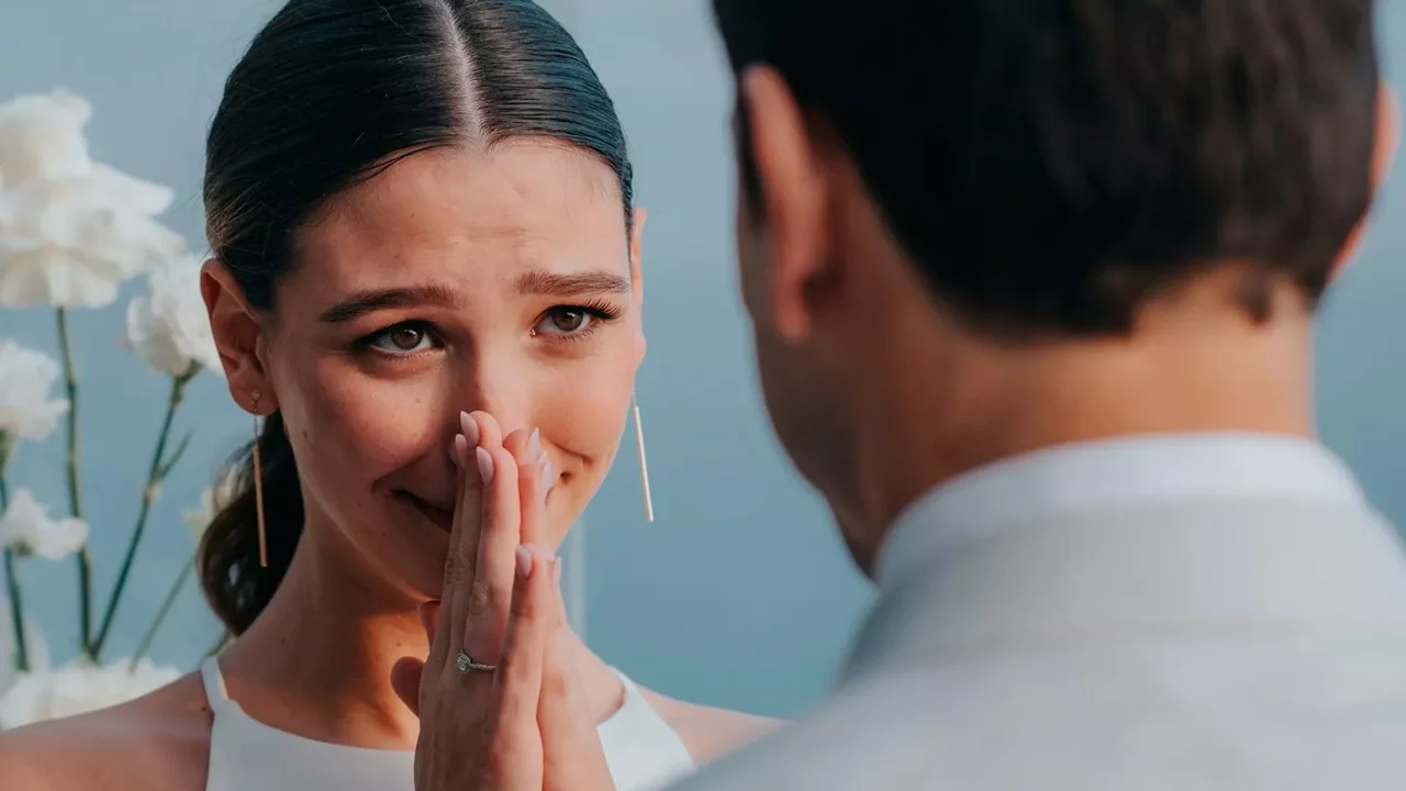 Coastal Elopement Exchange of Vows