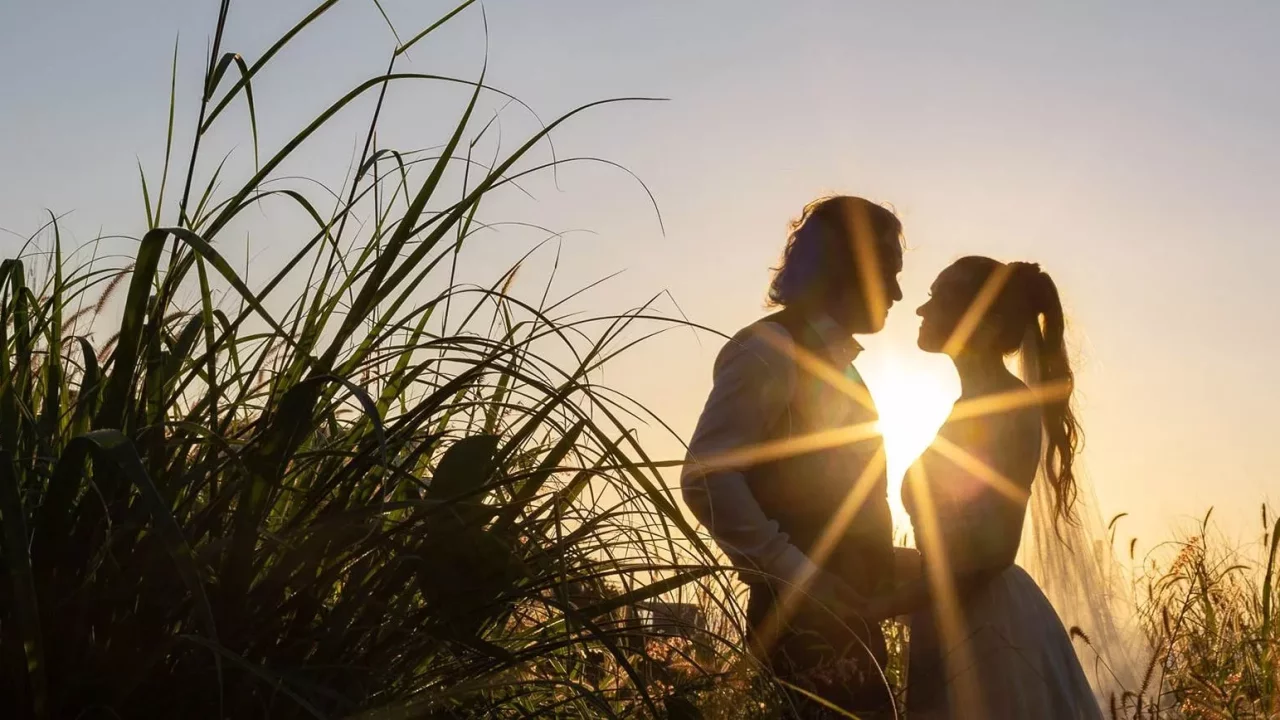 Sunset Elopement in Koh Phangan