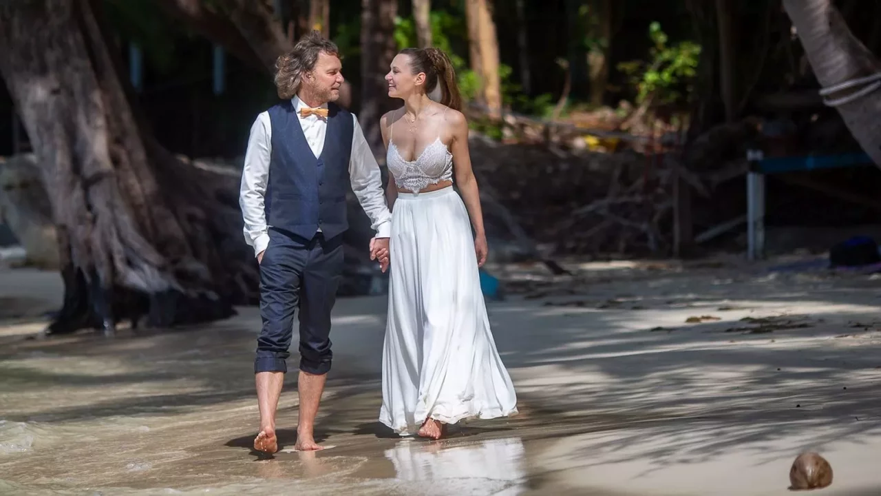 Beach Thailand Elopement