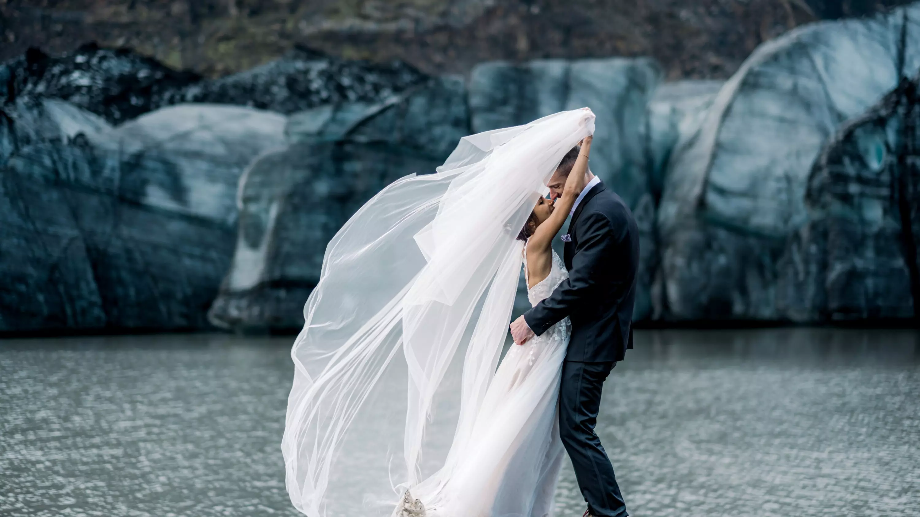 Wedding in Iceland – Intimate Wedding Package