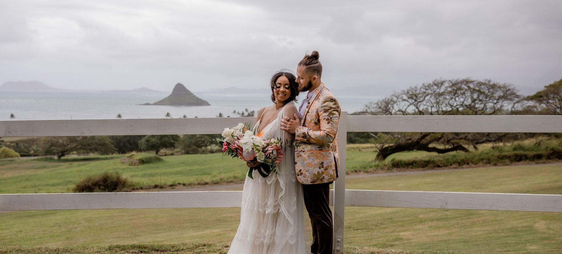 oahu elopement wedding in hawaii