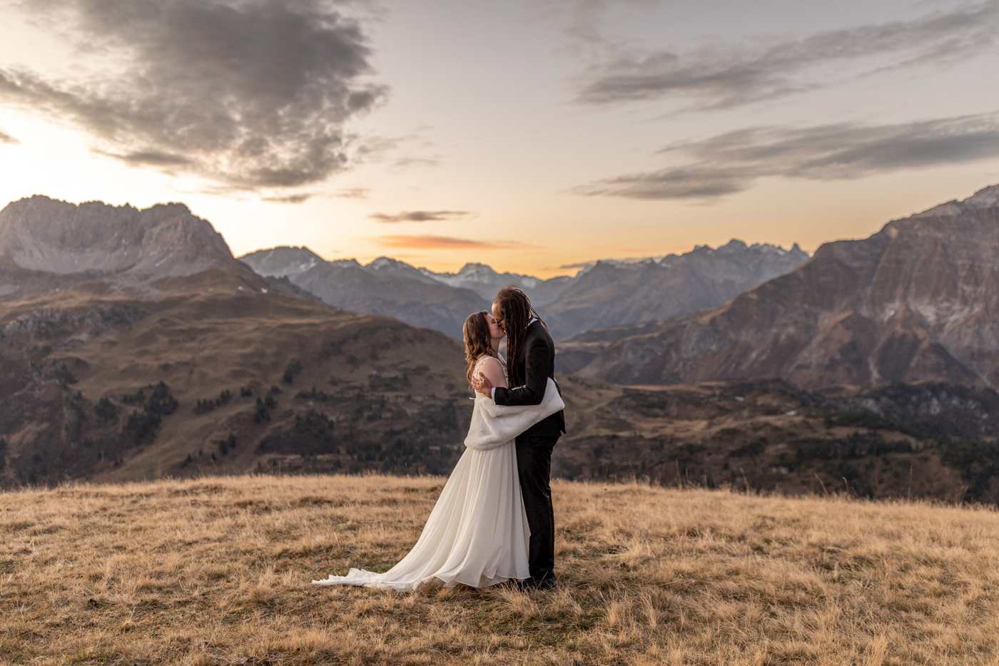 mountain elopement hiking wedding in austria