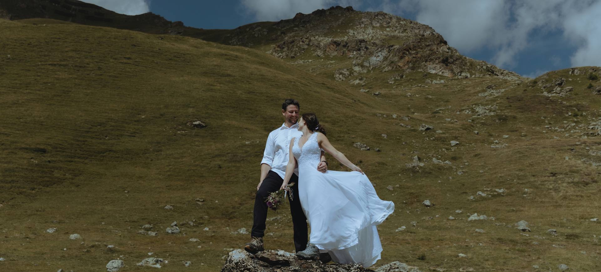 Adventure Couple Elopement Package in the Swiss Alps