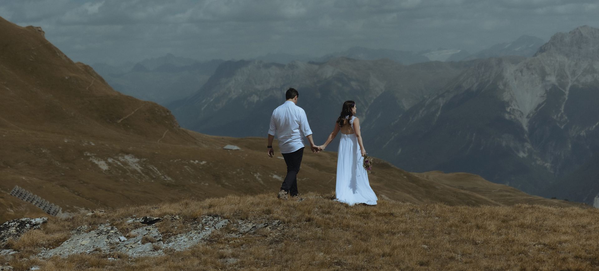 Wedding Adventure Elopement Package in the Swiss Alps